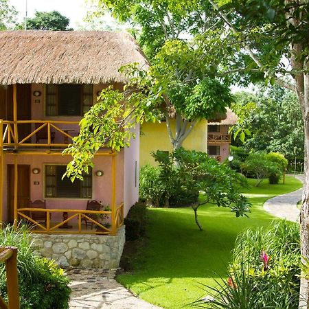 Hotel Villas Chicanna Bagian luar foto