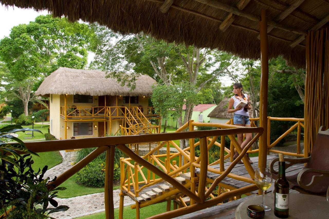Hotel Villas Chicanna Bagian luar foto