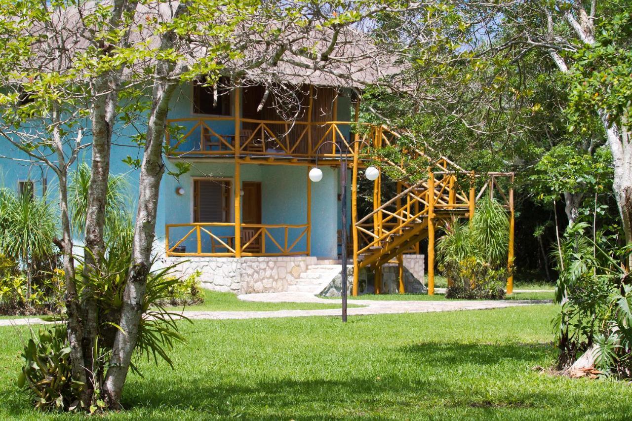 Hotel Villas Chicanna Bagian luar foto