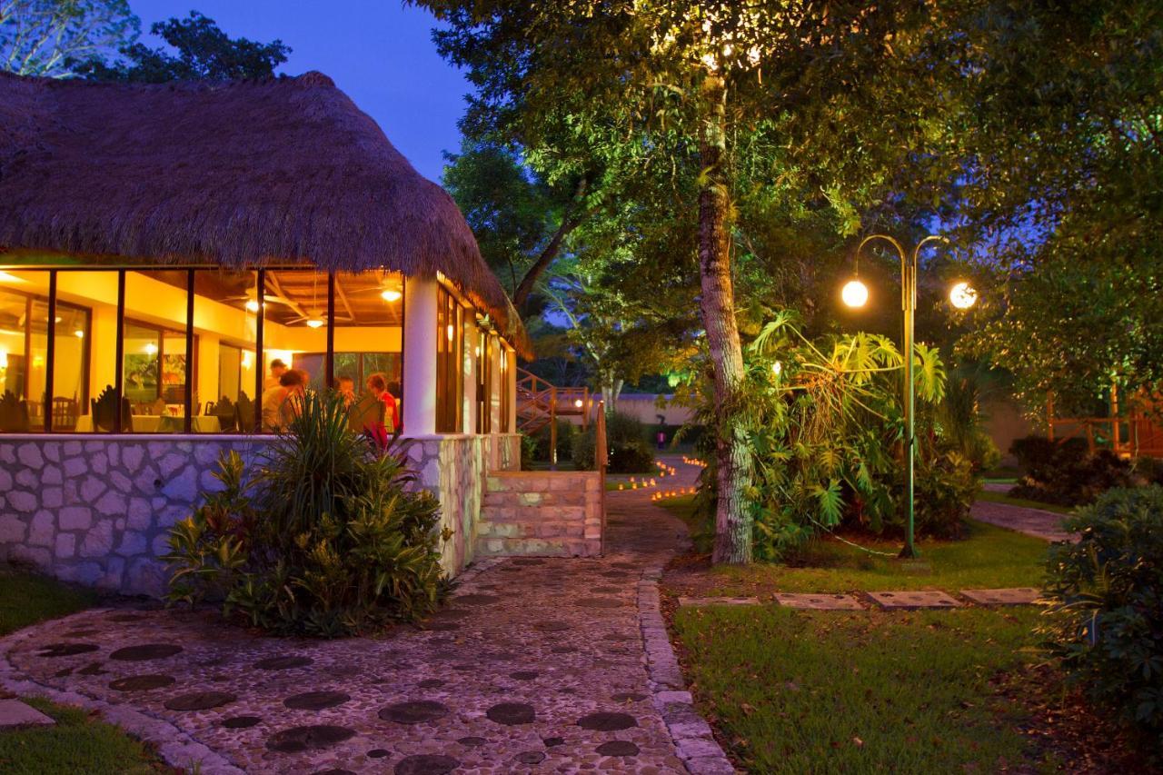 Hotel Villas Chicanna Bagian luar foto