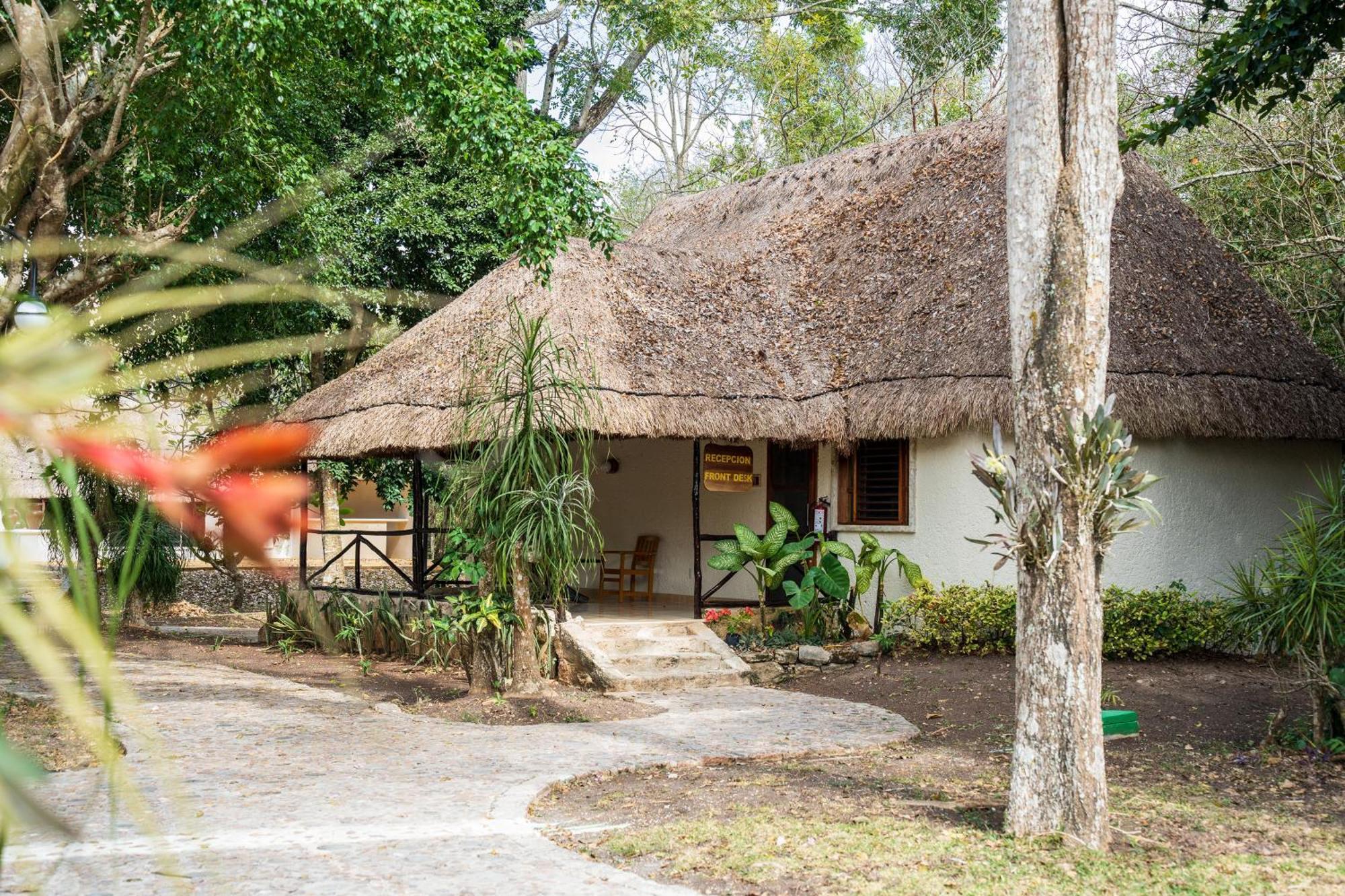 Hotel Villas Chicanna Bagian luar foto