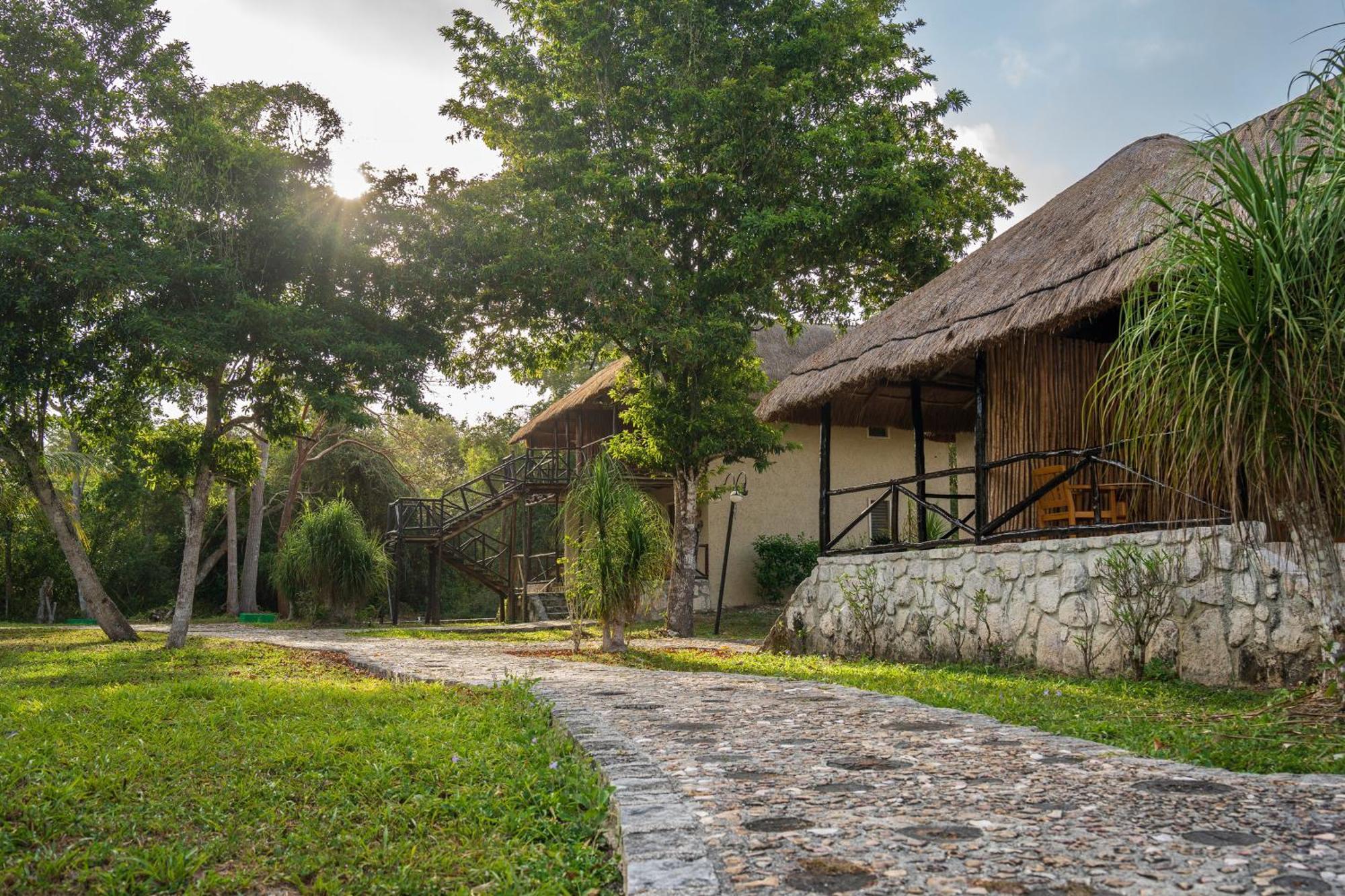 Hotel Villas Chicanna Bagian luar foto